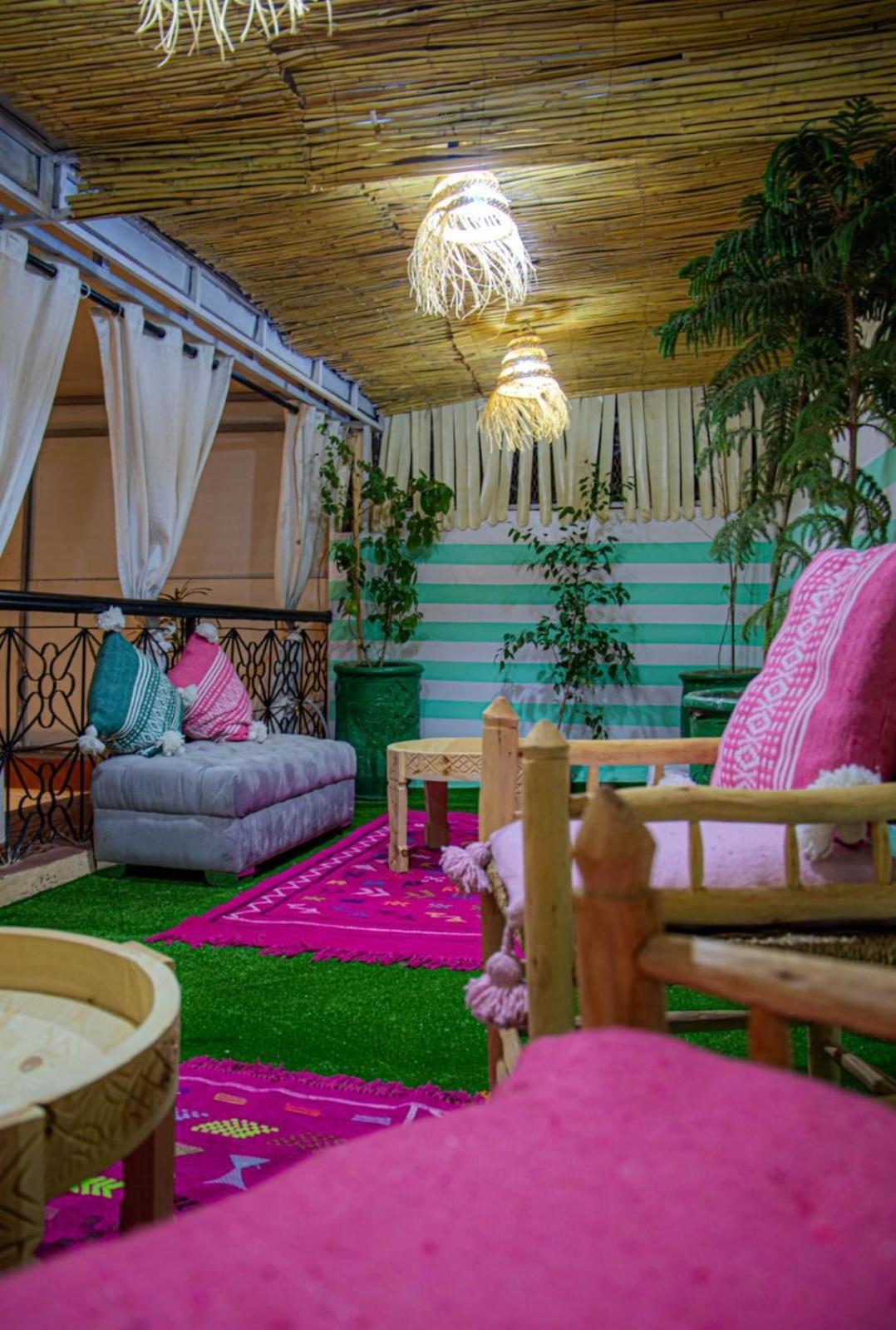 Riad Msholidays Jacuzzi Privatise Marrakech Маракеш Екстериор снимка