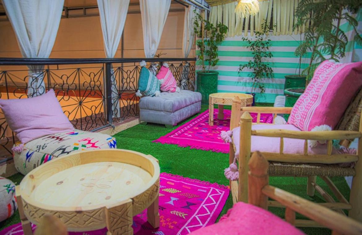 Riad Msholidays Jacuzzi Privatise Marrakech Маракеш Екстериор снимка