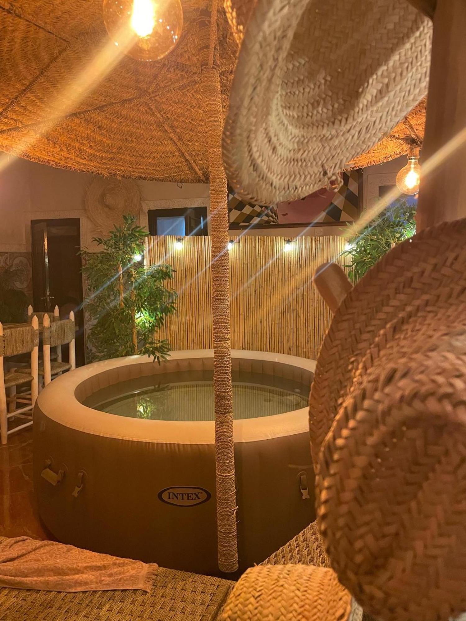 Riad Msholidays Jacuzzi Privatise Marrakech Маракеш Екстериор снимка